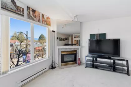 211 3250 W Broadway, Vancouver, BC, Vancouver — Apartment/Condo for sale