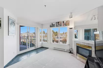 211 3250 W Broadway, Vancouver, BC, Vancouver — Apartment/Condo for sale