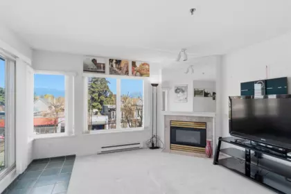 211 3250 W Broadway, Vancouver, BC, Vancouver — Apartment/Condo for sale