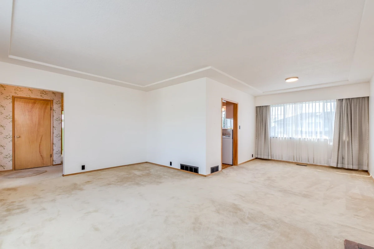 Dining Area Photo of 6664 Charles Street, Burnaby, BC