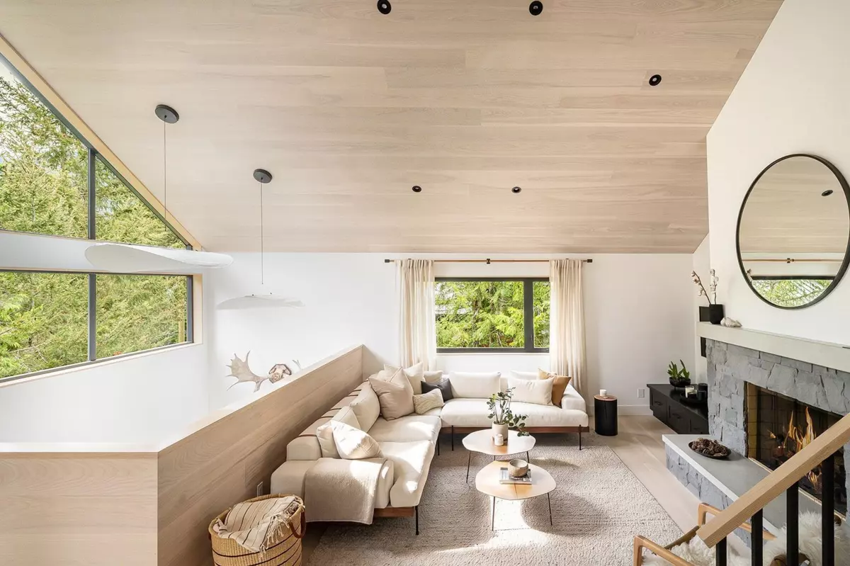Living Room Photo of 2524 Whistler Road, Whistler, BC
