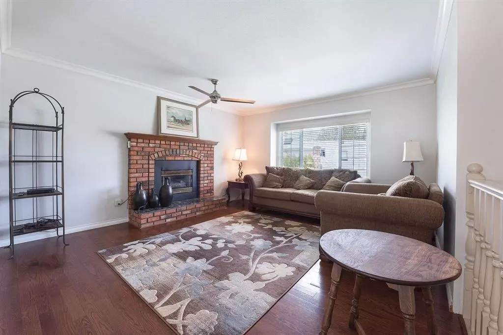 Family Room Photo of 5257 197 Street, Langley, BC