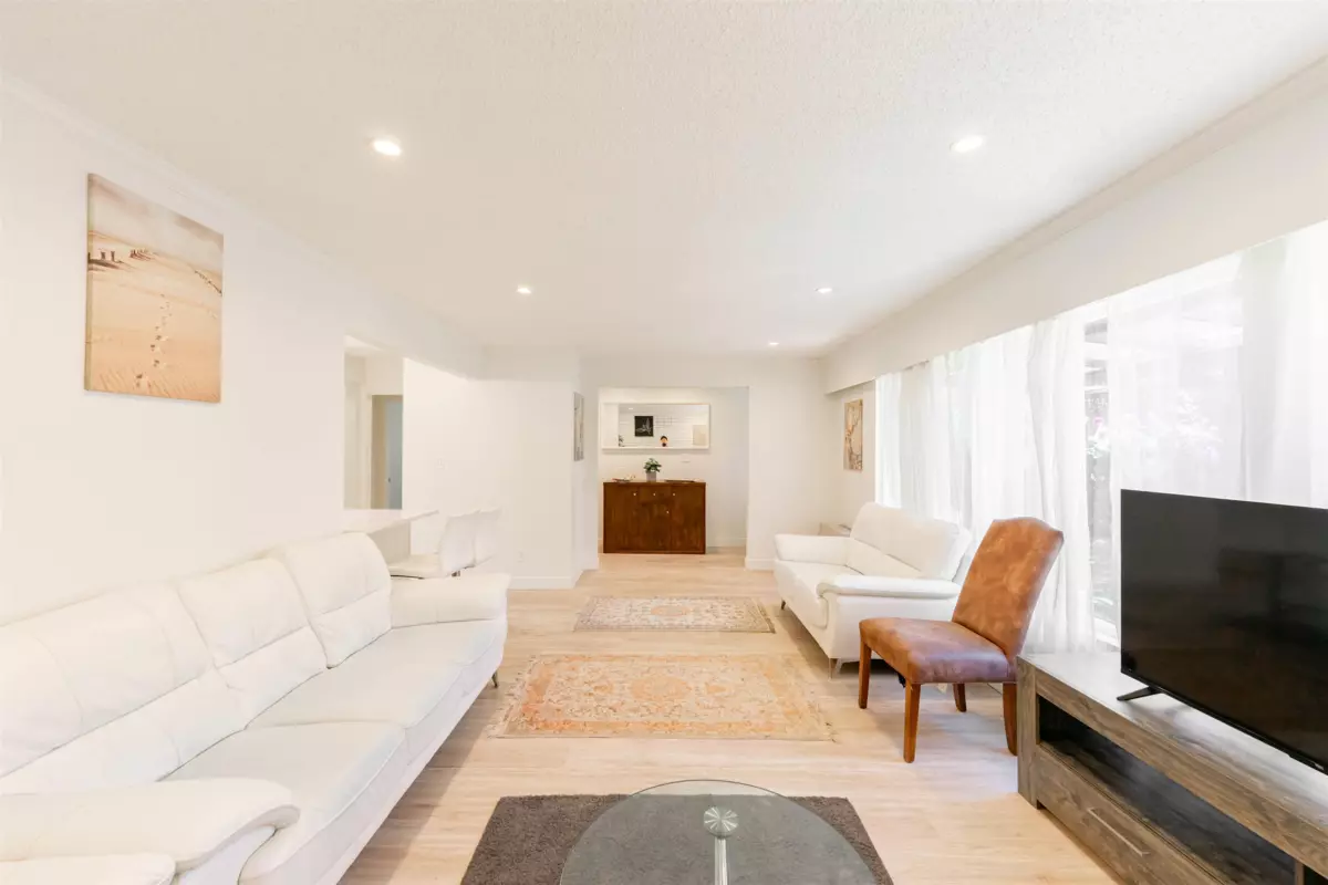 Living Room Photo of 5114 Westminster Avenue, Delta, BC