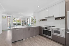 190 W 63rd Avenue, Vancouver, BC