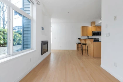 119 7333 16th Avenue, Burnaby, BC, Burnaby — Townhouse for sale