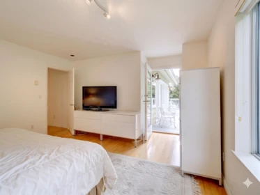Basement Recreation Room Photo of 4947 Sunshine Coast Highway, Sechelt, BC