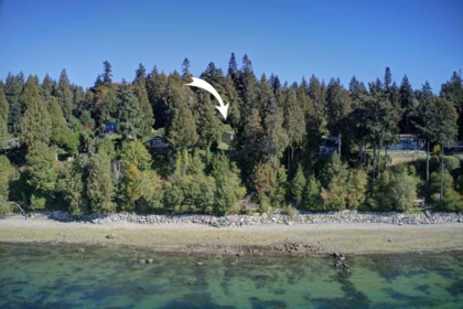 4947 Sunshine Coast Highway, Sechelt, BC, Sechelt — Single Family Residence for sale