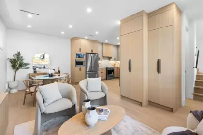 2 6831 Salisbury Avenue, Burnaby, BC, Burnaby — Half Duplex for sale