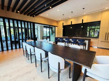 Hot Tub / Spa Photo of 706 2135 Springer Avenue, Burnaby, BC