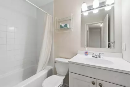 Laundry Room Photo of 3811 Garden Grove Drive, Burnaby, BC