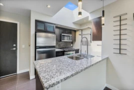 411 405 Skeena Street, Vancouver, BC