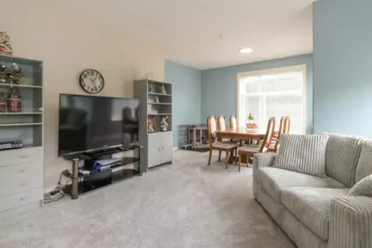 Kitchen Photo of 105 45700 Wellington Avenue, Chilliwack, BC