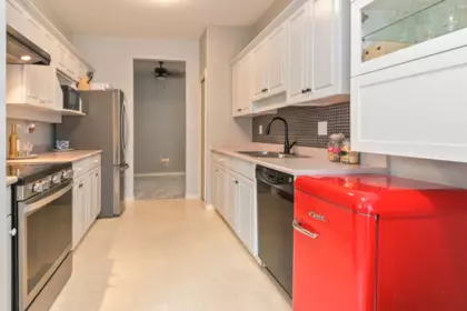 Walk-In Closet Photo of 105 45700 Wellington Avenue, Chilliwack, BC