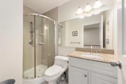 Primary Bathroom Photo of 35 8051 Ash Street, Richmond, BC