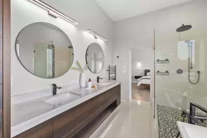 Powder Room Photo of 5487 Maclachlan Place, Chilliwack, BC
