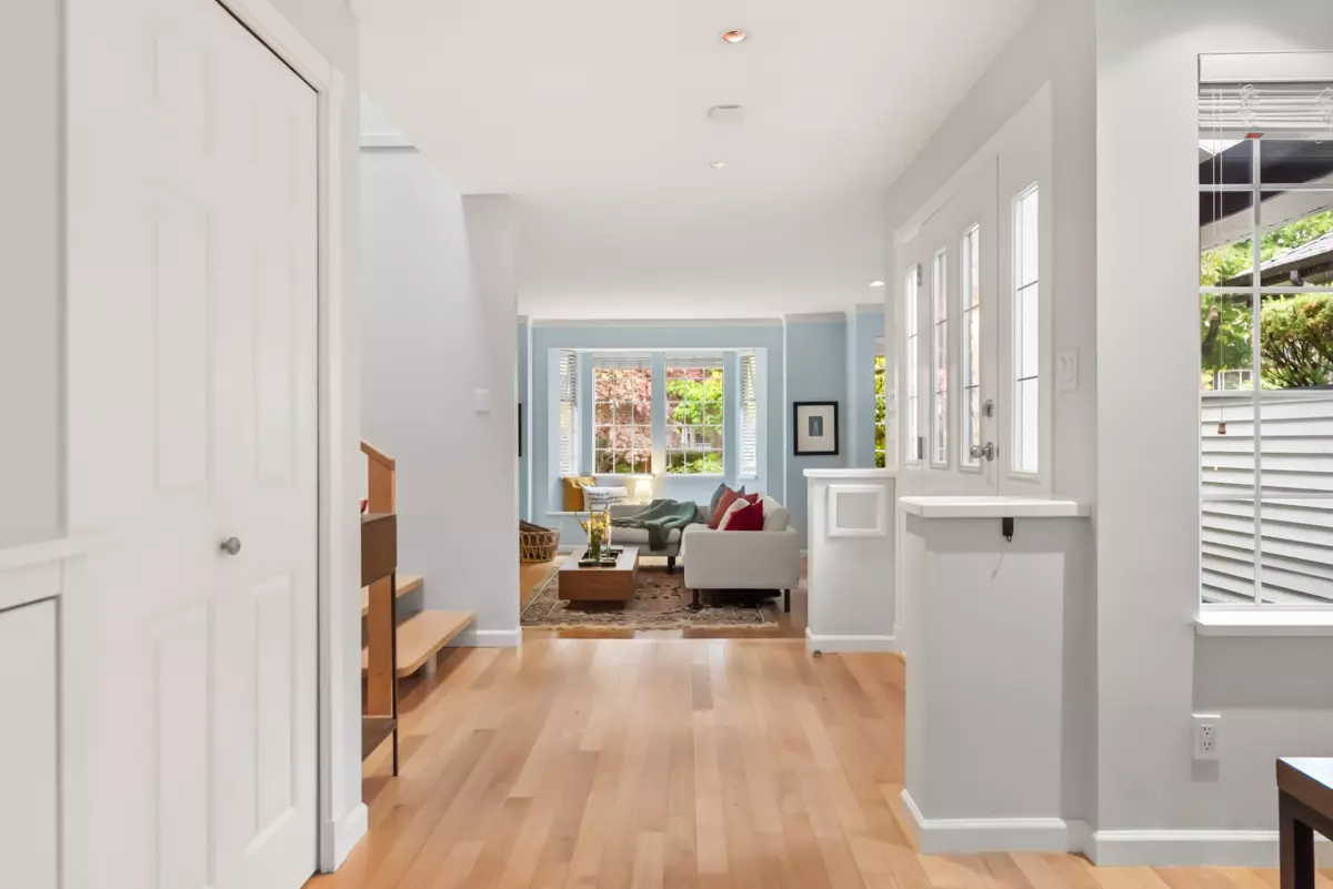 Family Room Photo of 2146 West 14th Avenue, Vancouver, BC