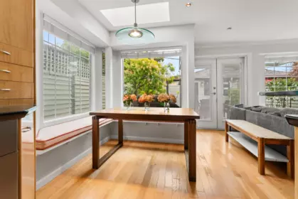 Entry Foyer Photo of 2146 West 14th Avenue, Vancouver, BC