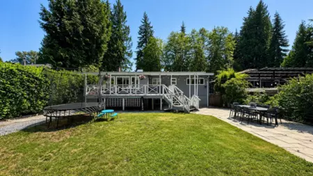 Mudroom Photo of 1398 Chamberlain Drive, North Vancouver, BC