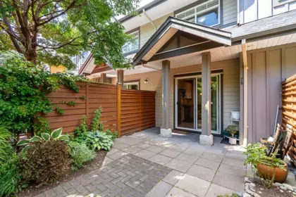 Breakfast Nook Photo of 78 2979 156 Street, Surrey, BC