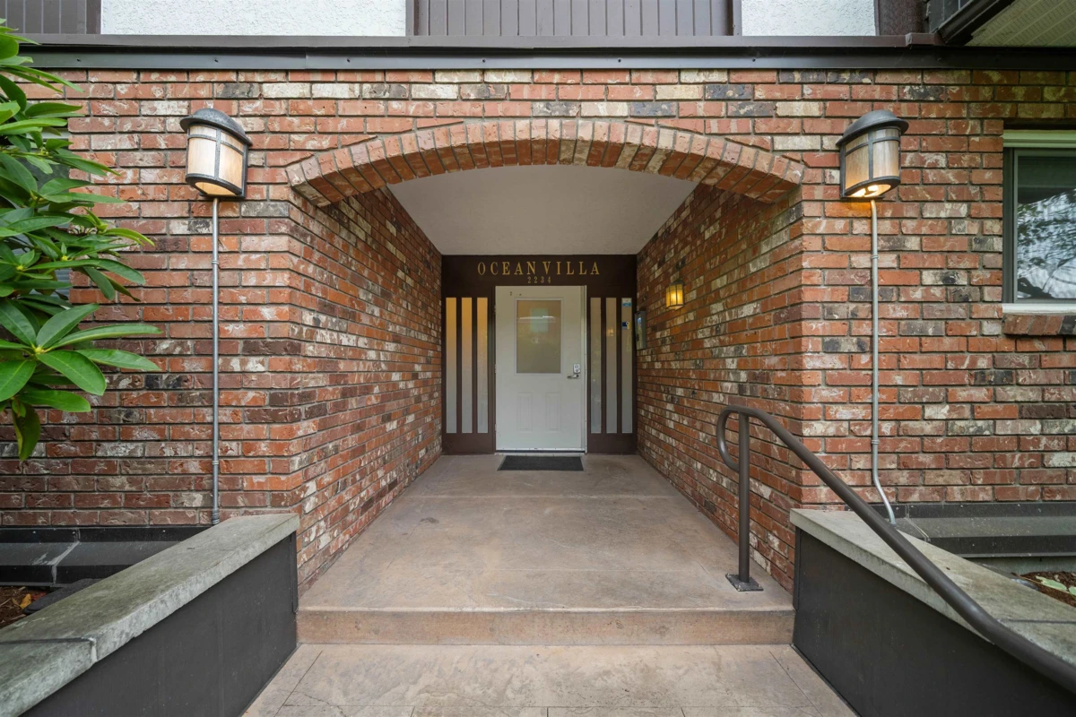 Exterior Rear Photo of 210 2234 W 1st Avenue, Vancouver, BC