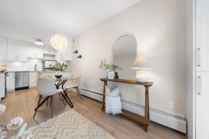 210 2234 W 1st Avenue, Vancouver, BC, Vancouver — Apartment/Condo for sale