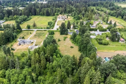 Hot Tub / Spa Photo of 13432 224 Street, Maple Ridge, BC