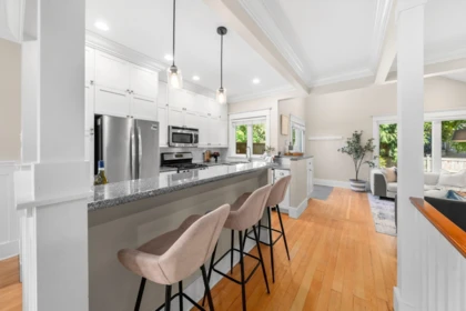 Kitchen Island Photo of 396 E Keith Road, North Vancouver, BC