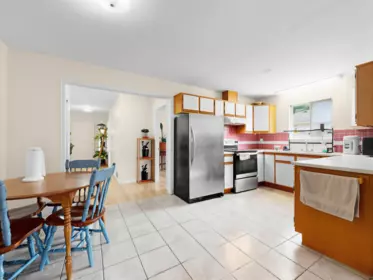 Breakfast Nook Photo of 14116 88 Avenue, Surrey, BC