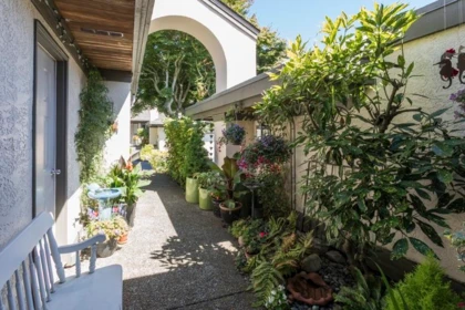 4 12975 17 Avenue, Surrey, BC, Surrey — Townhouse for sale