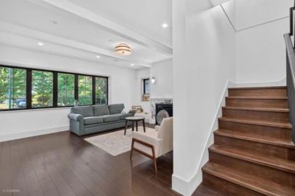 2 1157 W 33rd Avenue, Vancouver, BC, Vancouver — Half Duplex for sale