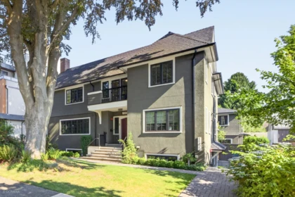 2 1157 W 33rd Avenue, Vancouver, BC, Vancouver — Half Duplex for sale