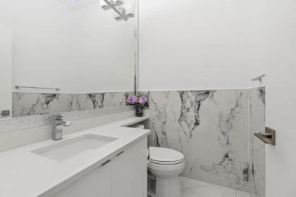 Primary Bathroom Photo of 8378 12th Avenue, Burnaby, BC