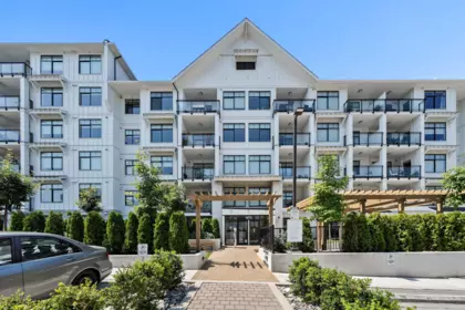 405 3317 148 Street, Surrey, BC, Surrey — Apartment/Condo for sale