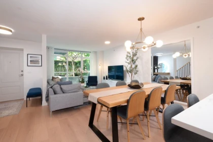 103 1133 Homer Street, Vancouver, BC, Vancouver — Townhouse for sale