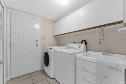 Loft / Bonus Room Photo of 15674 101a Avenue, Surrey, BC