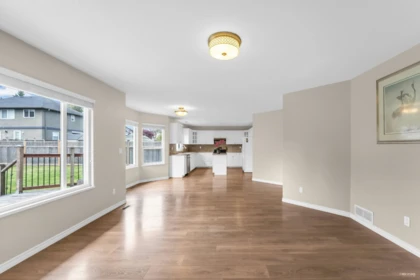 Office / Den Photo of 15674 101a Avenue, Surrey, BC