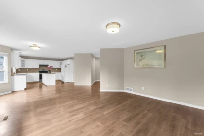 Powder Room Photo of 15674 101a Avenue, Surrey, BC