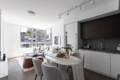 607 1678 Pullman Porter Street, Vancouver, BC, Vancouver — Apartment/Condo for sale