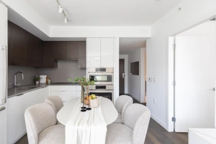 607 1678 Pullman Porter Street, Vancouver, BC, Vancouver — Apartment/Condo for sale