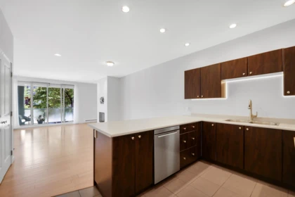 Kitchen Photo of 107 40147 Government Road, Squamish, BC