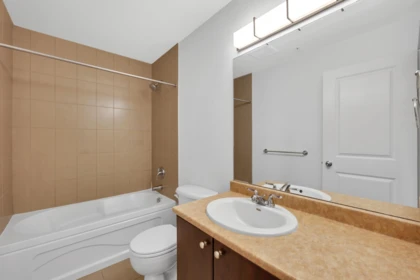 Office / Den Photo of 107 40147 Government Road, Squamish, BC
