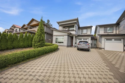 7835 12th Avenue, Burnaby, BC, Burnaby — Half Duplex for sale