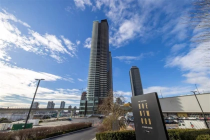 2502 4650 Brentwood Boulevard, Burnaby, BC, Burnaby — Apartment/Condo for sale