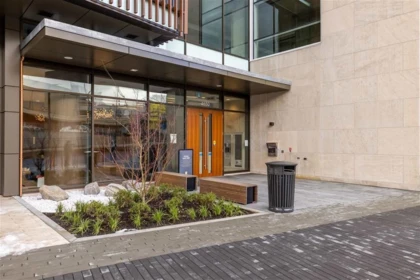 2502 4650 Brentwood Boulevard, Burnaby, BC, Burnaby — Apartment/Condo for sale