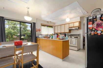 7340 Schaefer Avenue, Richmond, BC, Richmond — Single Family Residence for sale