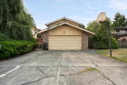 7340 Schaefer Avenue, Richmond, BC, Richmond — Single Family Residence for sale