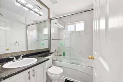 Basement Recreation Room Photo of 6643 127 Street, Surrey, BC