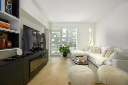 204 4675 Cambie Street, Vancouver, BC, Vancouver — Apartment/Condo for sale