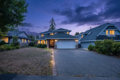 Kitchen Photo of 15482 112 Avenue, Surrey, BC