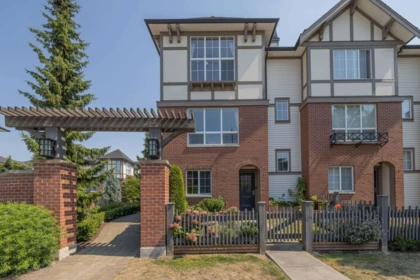1 7848 209 Street, Langley, BC, Langley — Townhouse for sale